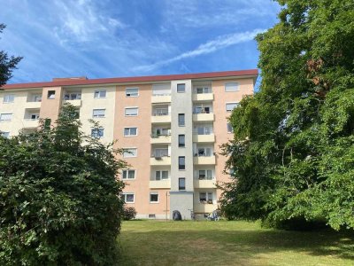 Freiburg-Betzenhausen: 3-Zimmer-Wohnung mit toller Aussicht (Erbpacht)