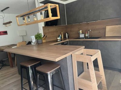 Geschmackvolle 3-Zimmer-Erdgeschosswohnung mit geh. Innenausstattung und Einbauküche