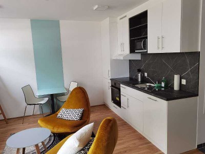 Stilvolle, vollständig renovierte 1,5-Zimmer-Wohnung mit Balkon und EBK in Oberndorf am Neckar