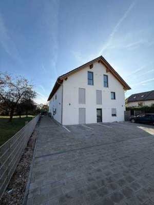 RESERVIERT! 3-Zimmer-Wohnung mit Balkon zzgl. Stellplatz – top für Eigennutzung oder Anlage!