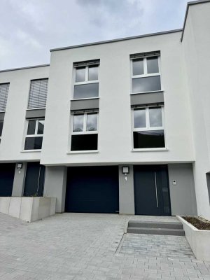 Reihenmittelhaus - Erstbezug