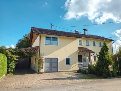 Haus mit großem Garten in sehr ruhiger Lage von privat