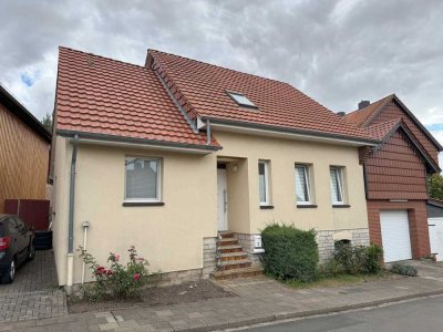 Günstiges 4-Zimmer-Einfamilienhaus mit EBK in Söllingen Twieflingen