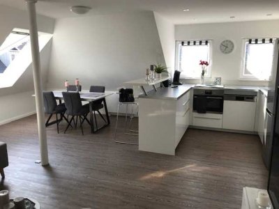 Dachgeschosswohnung, 2 Zimmer, KDB