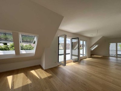 Reserviert / NICHT(S) GEWÖHNÖLICH ! - Helle 3,5-Zi.-DG-Wohnung mit S-W-Dachterrasse in ruhiger Lage