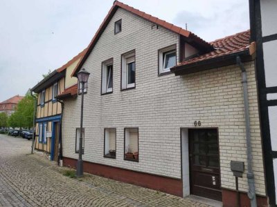 Einfamilienhaus (Mittelreihenhaus) in Fachwerkbauweise