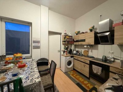 Schöne und sanierte 2-Raum-Wohnung in Duisburg