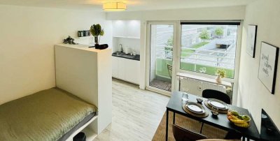 Helle sanierte und vollmöblierte Einzimmerwohnung mit Kochecke, neuem Bad und Balkon zum Wohlfühlen