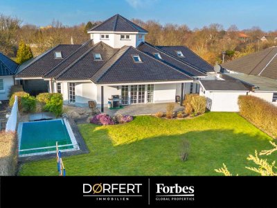 Harrislee | Exklusives Architektenhaus mit viel Platz, traumhaftem Garten und Pool
