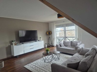 Exklusive 3-Raum-Wohnung mit gehobener Innenausstattung mit Einbauküche in Waltenhofen / Hegge