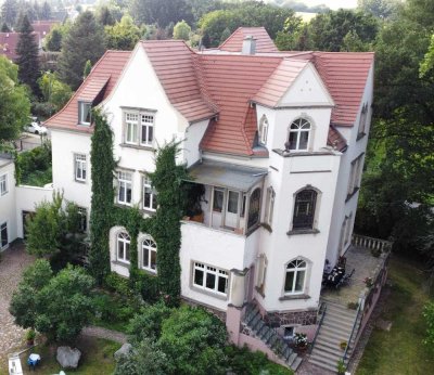 Belle Etagé einer Gründerzeit Villa - ca. 230 m² 5 Zimmer 2 Balkone
