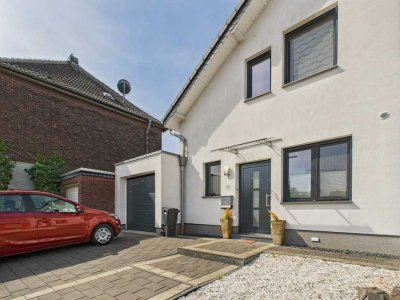 Moderne Doppelhaushälfte in ruhiger Lage - mit Terrasse, ideal für Singles & Paare in Waldenrath!