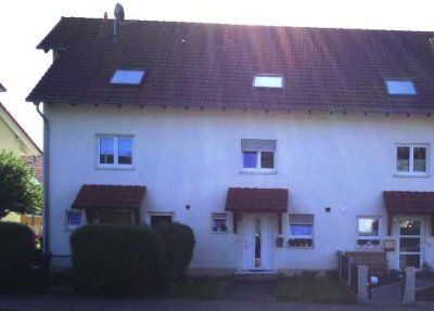 Reihenmittelhaus in FR-Munzingen; kleiner Garten