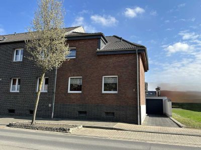 Schickes, kleines Einfamilienhaus mit Garage und Garten, 52382 Niederzier