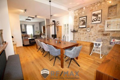 "Leben Wie Ein König - Ihr Schloss mit Pool!"