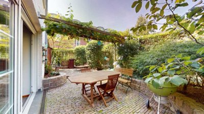 Saniertes Herrenhaus || Wohnen mit Geschichte, Charme und Komfort