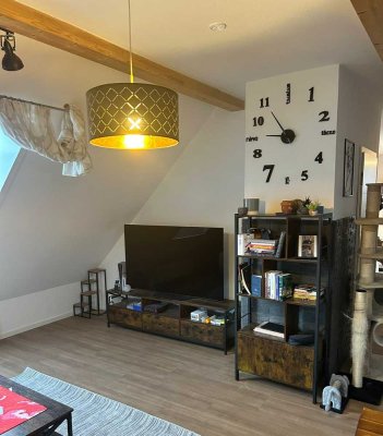 Stilvolle 2,5-Zimmer-DG-Wohnung in Aschaffenburg