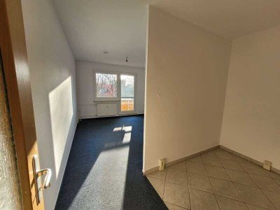 Moderne 2 Zimmer mit Balkon - sofort beziehbar!