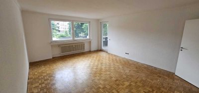 Erstbezug nach Sanierung: 3,5-Zimmer-Wohnung mit Balkon und Glasfaseranschluss in Essen