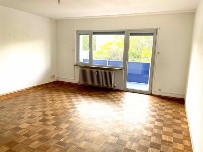 TOP-Lage & provisionsfrei - 3-Zimmer-Wohnung mit Balkon 2.OG | sofort verfügbar | Frankfurt Bornheim
