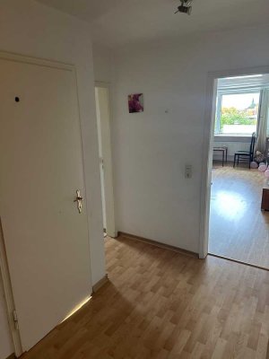 Helle, große 2-Zimmer Wohnung in Elmshorn, Einzugsgebiet Hamburg zu vermieten