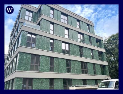 NEU NEU NEU - Erstbezug! Familien-Zuhause mit 3 Zimmern, Loggia, Einbauküche, Parkett, Keller