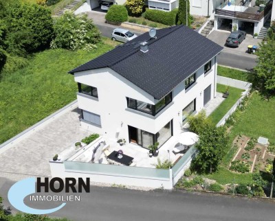 Neuwertiges Einfamilienhaus mit außergewöhnlicher Qualität