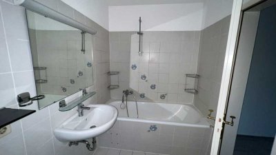 3 Zimmer-Maisonette-Wohnung mit Terrasse (Südausrichtung) und Tiefgaragenstellplatz