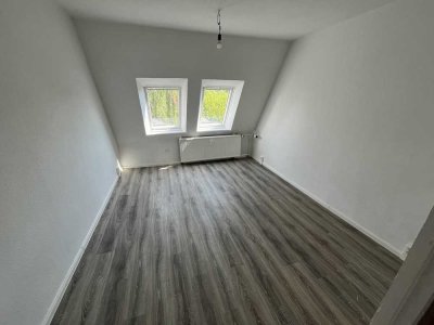 Geräumige 3,5-Zimmer-Wohnung mit Balkon