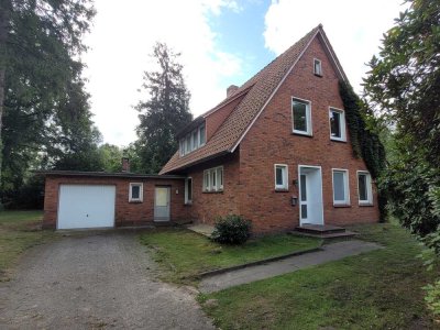 Ehemaliges Lehrerwohnhaus "Hinterm Kälberhof 4" in 26188 Edewecht-Jeddeloh I