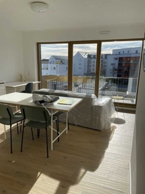 2-Zimmer-Dachgeschosswohnung mit EBK, Innenausstattung