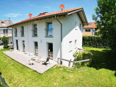 HELL - GEPFLEGT - RUHIGE LAGE - Doppelhaushälfte mit Garage in Peiting