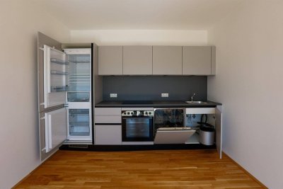 Urban Vibes &amp; Private Space - 2-Zimmer Wohnung + Loggia + Stellplatz