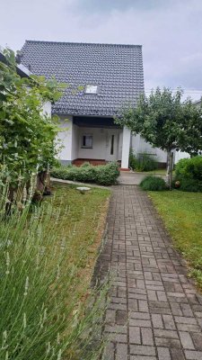 Nachmieter für hübsche 3- Raum- Maisonette-Wohnung in Hoyerswerda gesucht