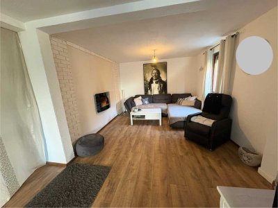Großzügiges Einfamilienhaus in ruhiger Randlage von Rosenberg