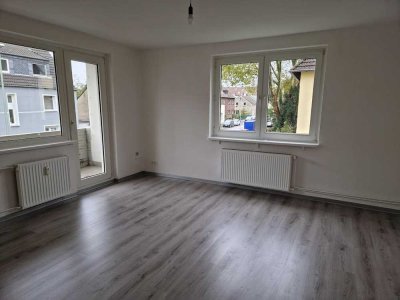 Einzugsfertig! Renovierte 3-Zimmer-Wohnungm mit Balkon