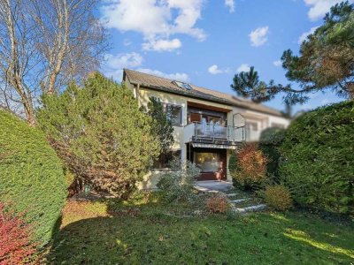 Sehr gepflegte Doppelhaushälfte mit viel Potential ab sofort in bevorzugter Lage in Eichenau