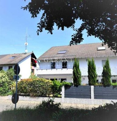 Sanierte, große Doppelhaushälfte in ruhiger Lage