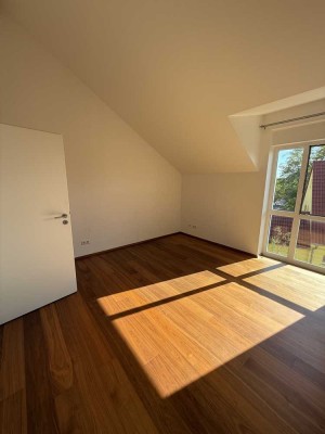 Exklusive Dachgeschoss-Wohnung im Loftstil mit Schwarzwaldblick