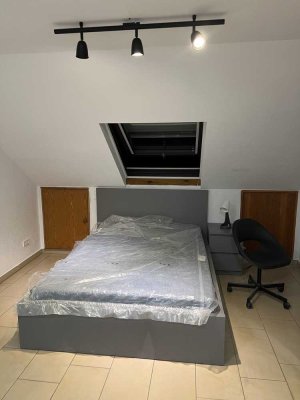 3er-Frauen WG in Uni-Nähe - neu renoviert & möbliert