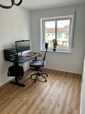 Attraktives und neuwertiges 4-Zimmer-Reihenendhaus mit geh. Innenausstattung und EBK