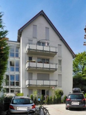 ! Bad Urach ! Schöne 4-Zi.- Eigentumswohnung im Dachgeschoss mit toller Aussicht