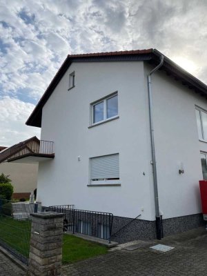 Einfamilienhaus mit Garten und Garage in Sulzbach am Main – Erstbezug nach Renovierung