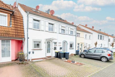 Sehr gepflegtes Reihenmittelhaus mit Garten und vielen Extras in direkter Feldrandlage!