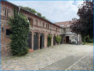 MAK Immobilien:  Alter Charme sucht neue Ideen