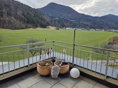Traumhafte Dachgeschoßwohnung in Wörgl: 4 Zimmer, Terrasse &amp; 2 Tiefgaragenplätze!