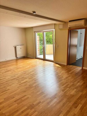 Stilvolle, gepflegte 3,5-Zimmer-Wohnung mit gehobener Innenausstattung mit Balkon in Zülpich