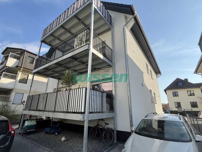 Kernsanierte 3-Zimmer Wohnung mit Einbauküche in ruhiger Zentrumslage!
