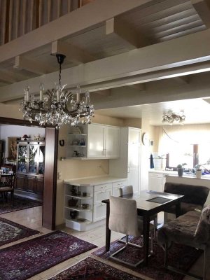 -Wohlfühloase- 4-5 Zimmer Maisonetten Wohnung