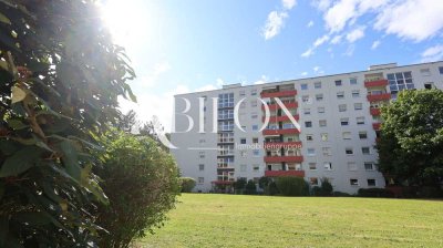 Große 4-Zimmer Wohnung mit Balkon